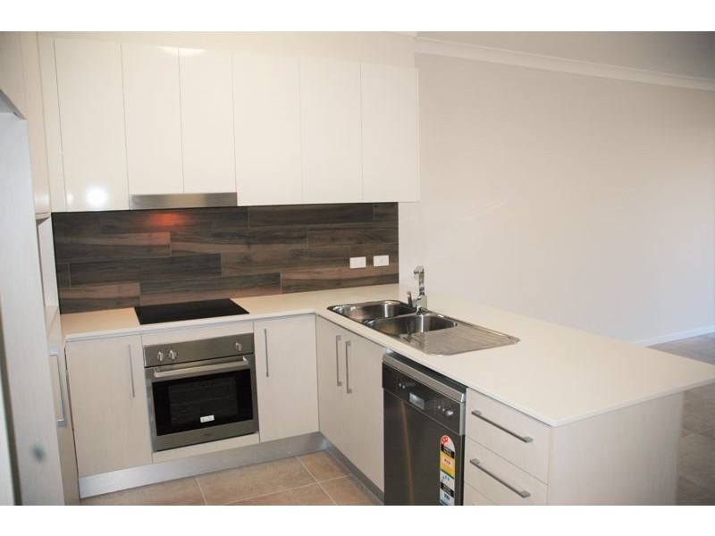 Unit 8/26 Laura Street, Lutwyche QLD 4030