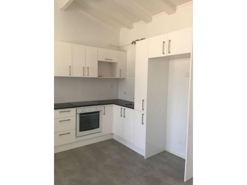 Unit 2/215 Weyba Road, Noosaville QLD 4566