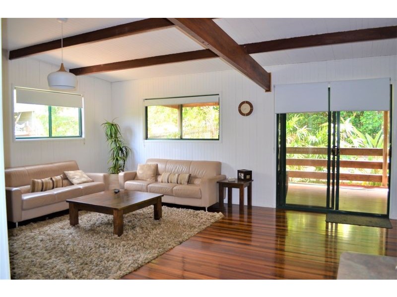 4 Gypsy Close, Mount Coolum QLD 4573