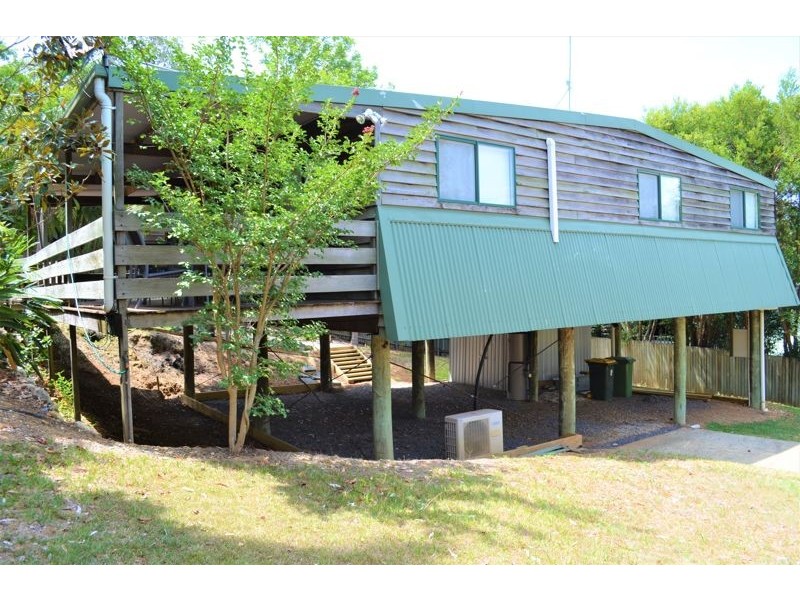 4 Gypsy Close, Mount Coolum QLD 4573