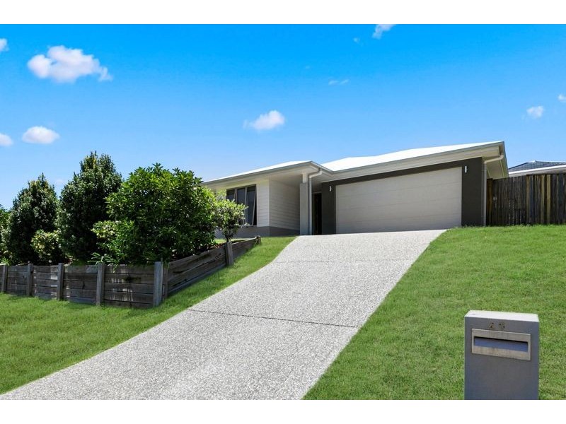 26 Butcherbird Crescent, Bli Bli QLD 4560