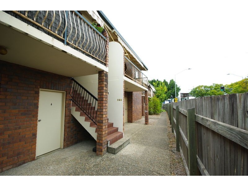 Unit 4/1 Jubilee Street, Greenslopes QLD 4120