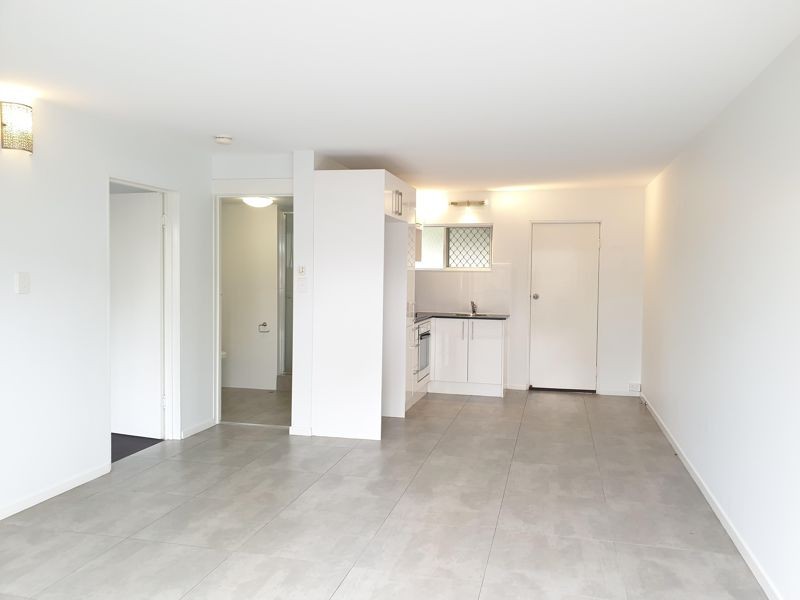 Unit 4/215 Weyba Road, Noosaville QLD 4566
