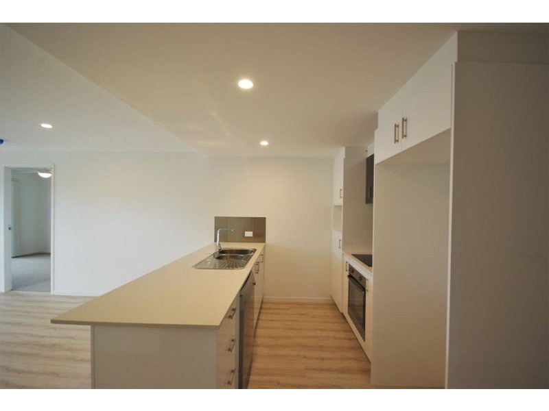 Unit 9/2 University Road, Mitchelton QLD 4053
