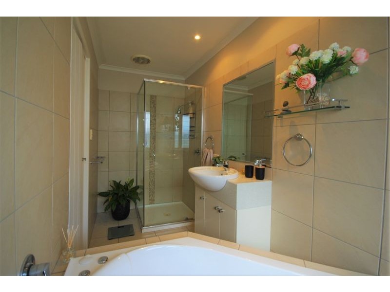 6 Rosella Place, Tewantin QLD 4565