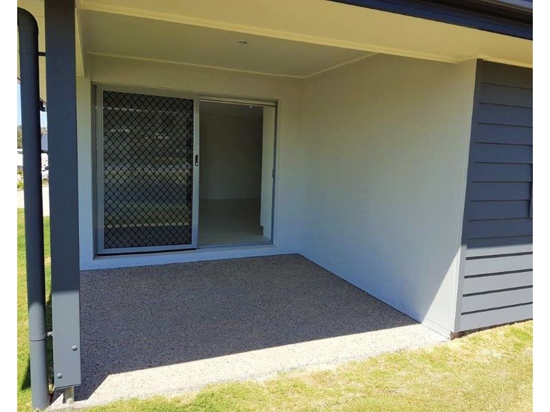 1/2 Kalbarri Crescent, Peregian Springs QLD 4573
