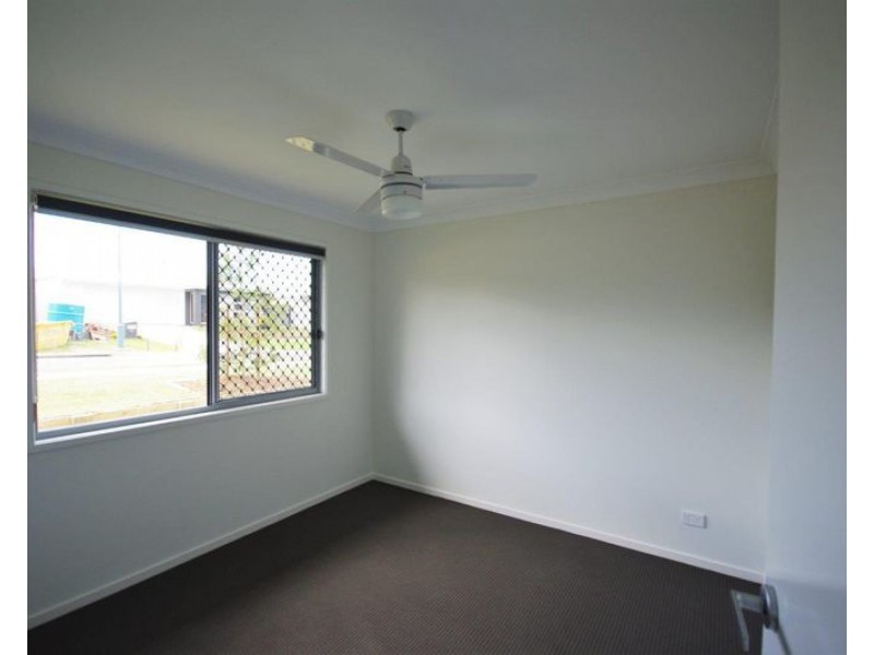 1/2 Kalbarri Crescent, Peregian Springs QLD 4573