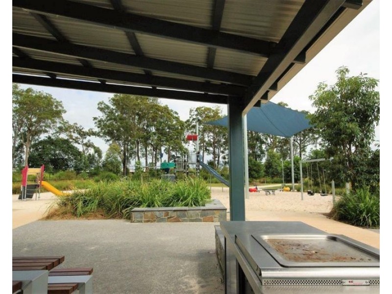 19 Hayman Lane, Meridan Plains QLD 4551