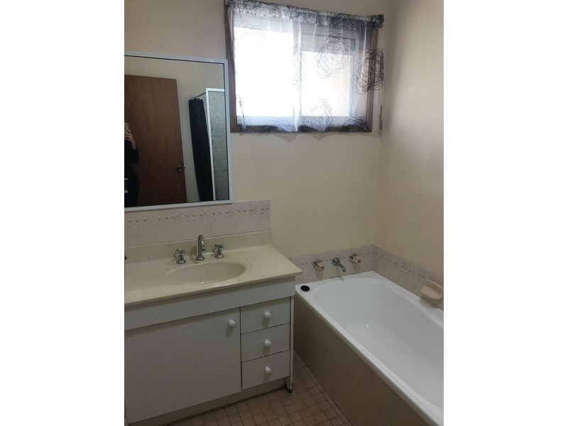 2/9 Escapade Avenue, Diamond Beach NSW 2430