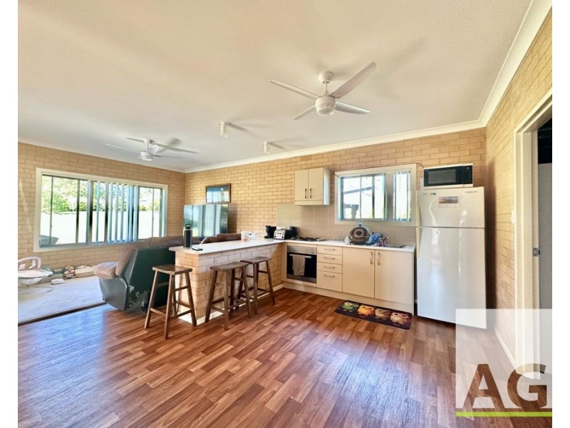 4 Cullen Grove, Hallidays Point NSW 2430