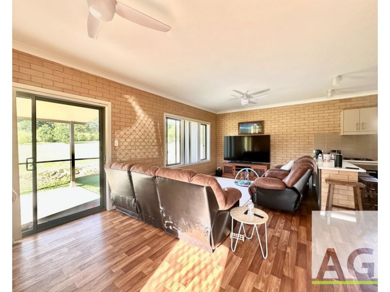 4 Cullen Grove, Hallidays Point NSW 2430