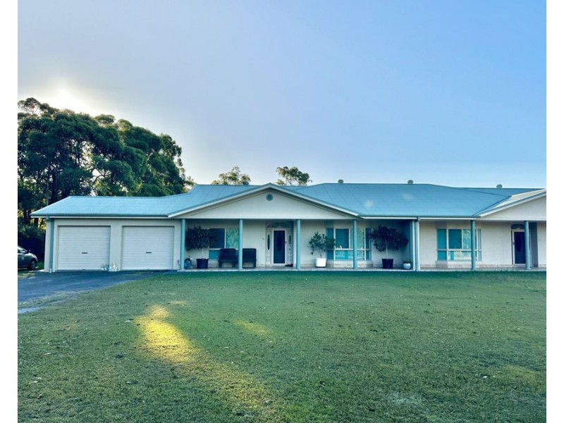 10A Panorama Drive, Diamond Beach NSW 2430