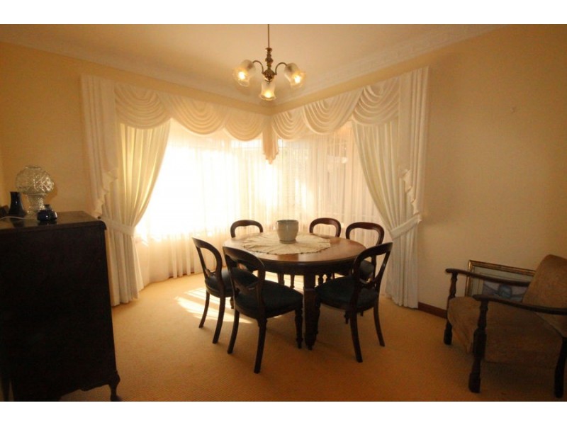12 Meers Drive, Hallidays Point NSW 2430