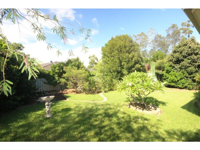 12 Meers Drive, Hallidays Point NSW 2430