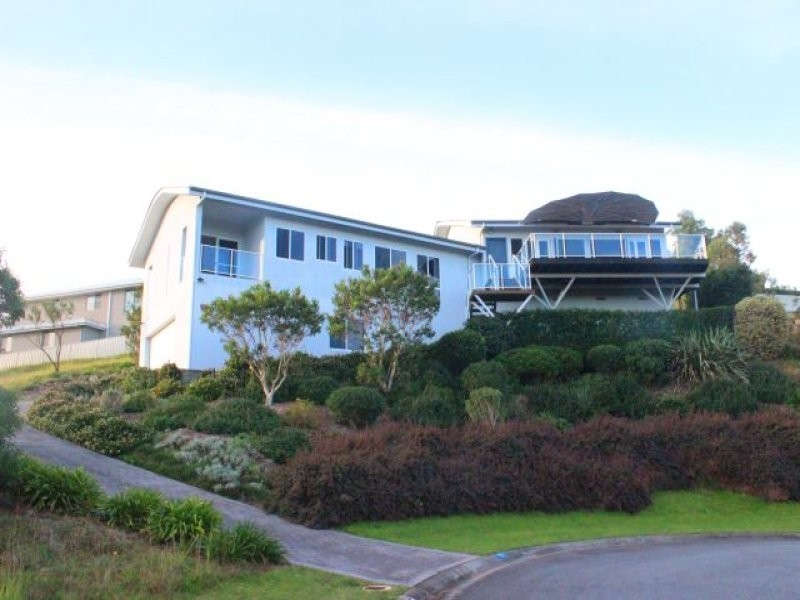 9 The Knoll, Tallwoods Village NSW 2430