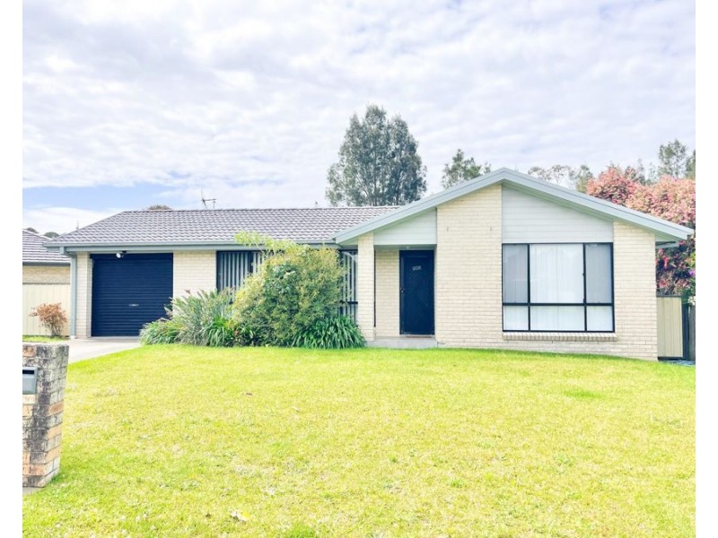 7 Meers Drive, Hallidays Point NSW 2430