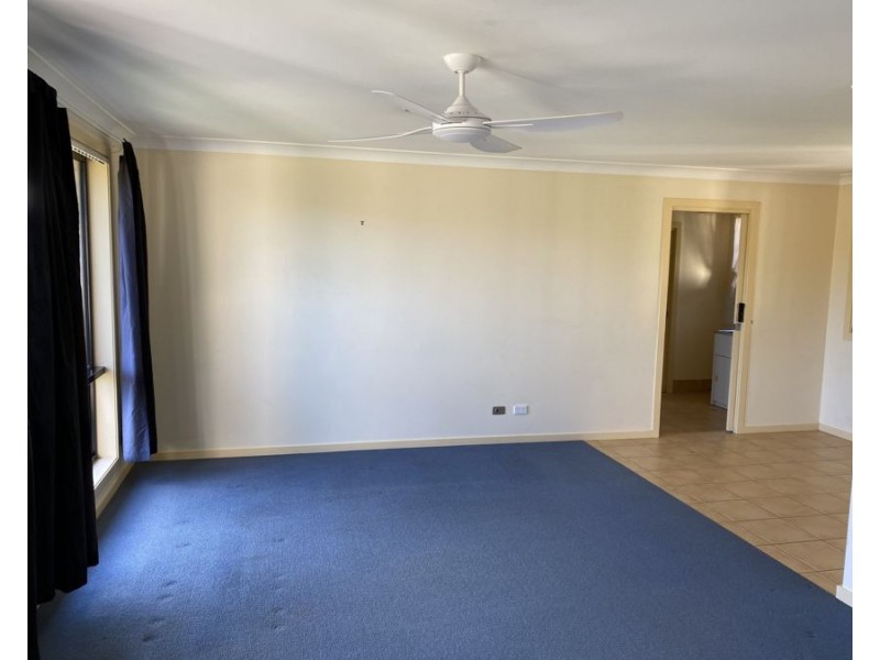 7 Meers Drive, Hallidays Point NSW 2430