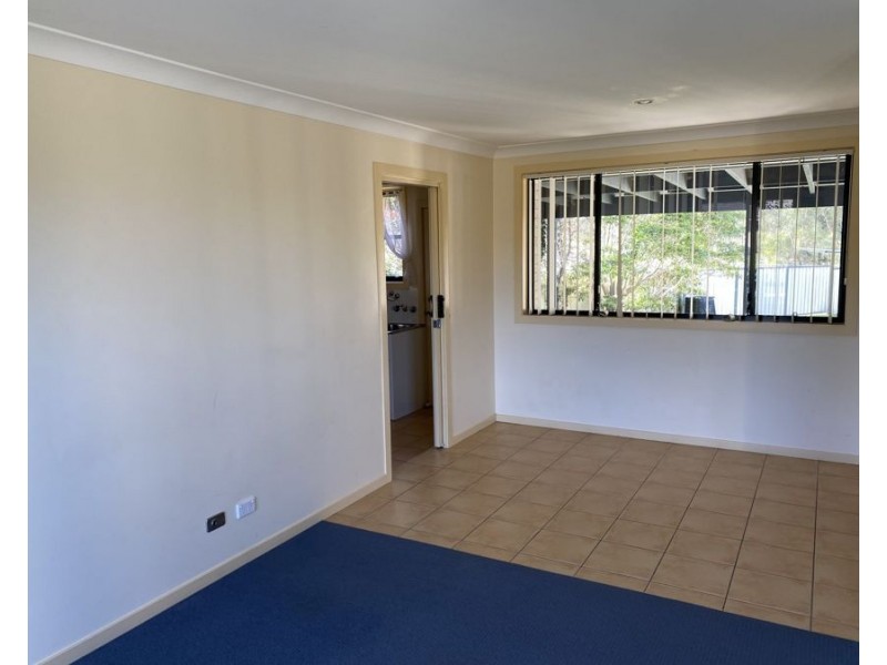 7 Meers Drive, Hallidays Point NSW 2430