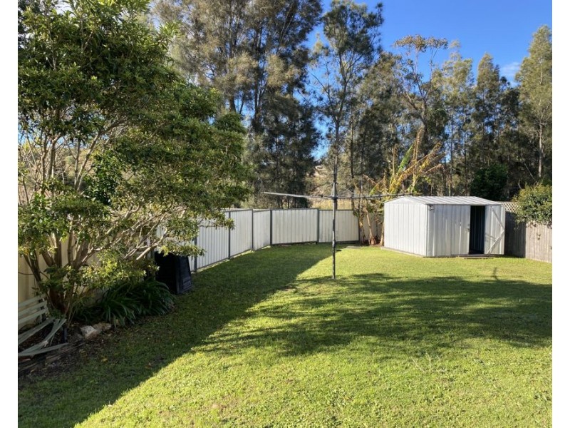 7 Meers Drive, Hallidays Point NSW 2430