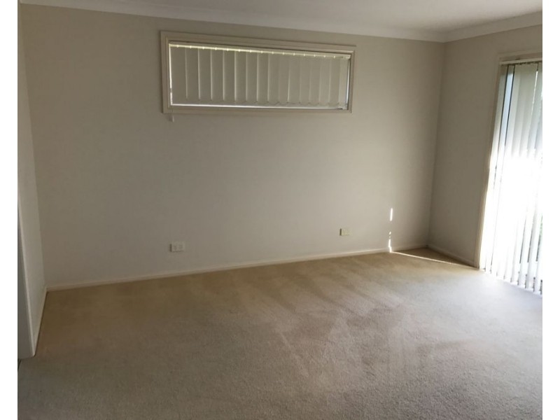 2/4 Grangewood Avenue, Tallwoods Village NSW 2430