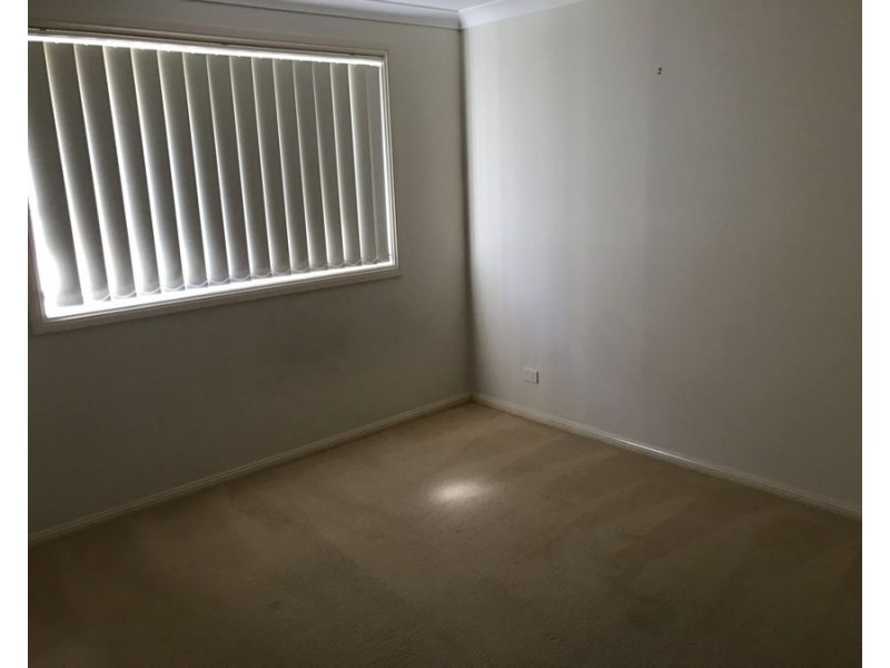 2/4 Grangewood Avenue, Tallwoods Village NSW 2430