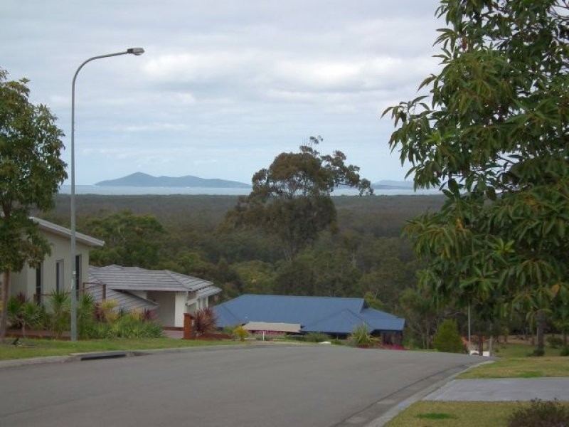 6 Lakeview Way, Tallwoods Village NSW 2430