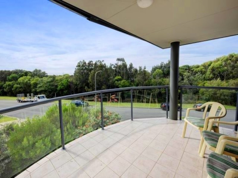 1/38 Emerald Drive, Diamond Beach NSW 2430