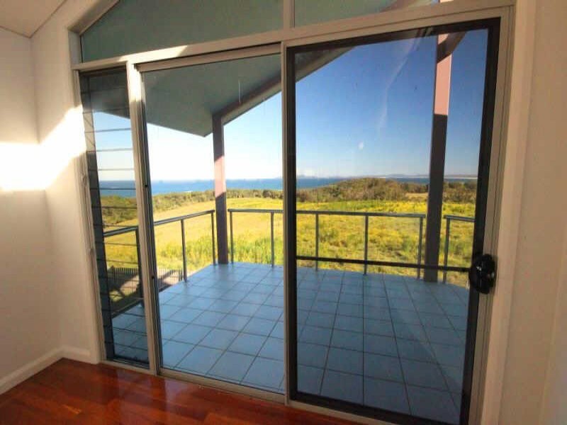 2/30 High Street, Black Head NSW 2430