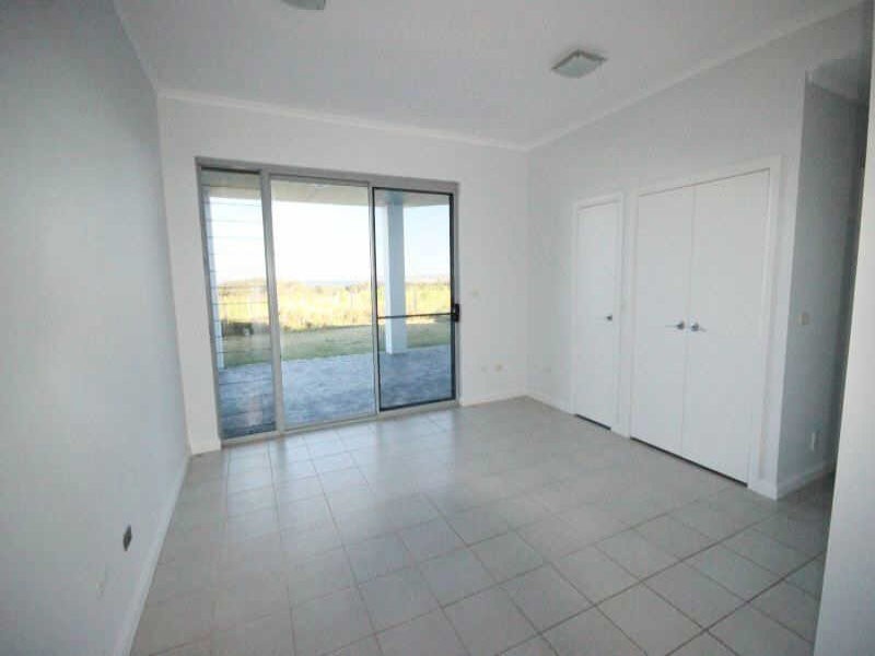 2/30 High Street, Black Head NSW 2430