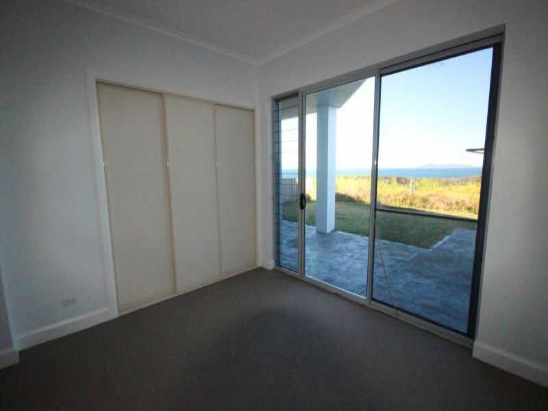 2/30 High Street, Black Head NSW 2430