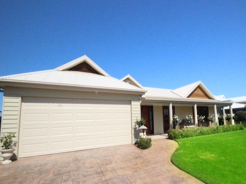 53 Coastal View Drive, Tallwoods Village NSW 2430