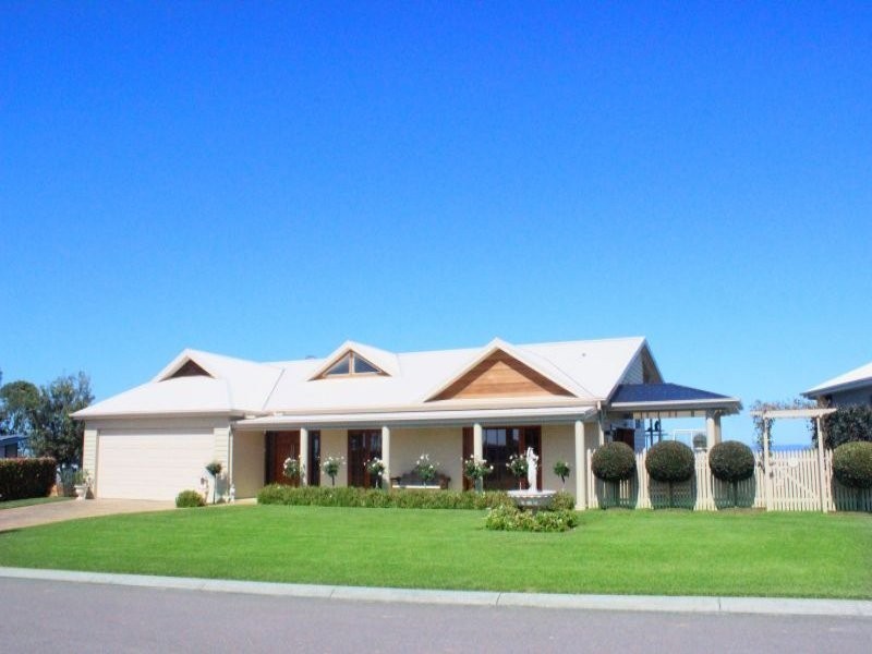 53 Coastal View Drive, Tallwoods Village NSW 2430