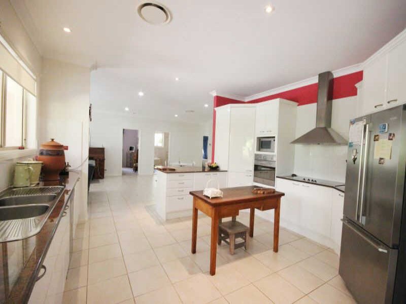 3 Muree Court, Hallidays Point NSW 2430
