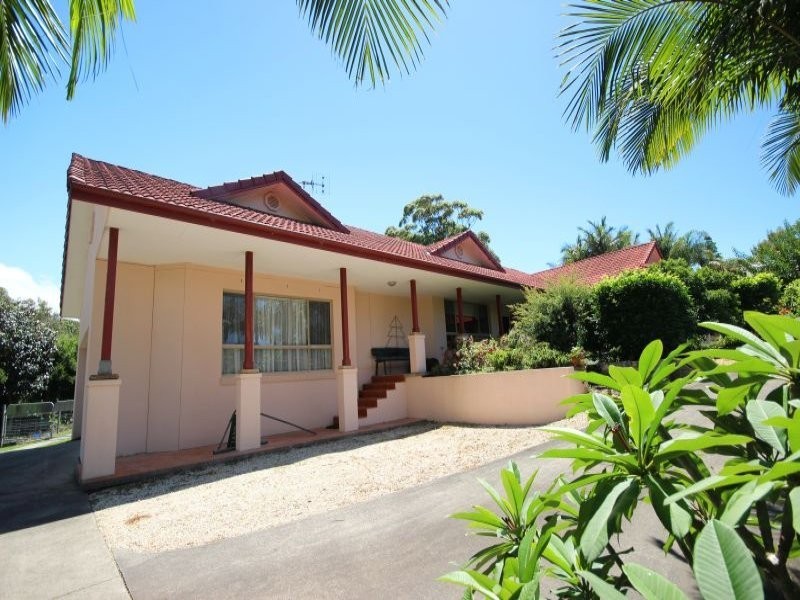 3 Muree Court, Hallidays Point NSW 2430