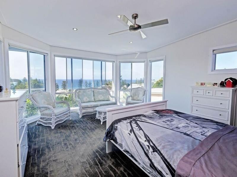 26 Surfview Avenue, Black Head NSW 2430