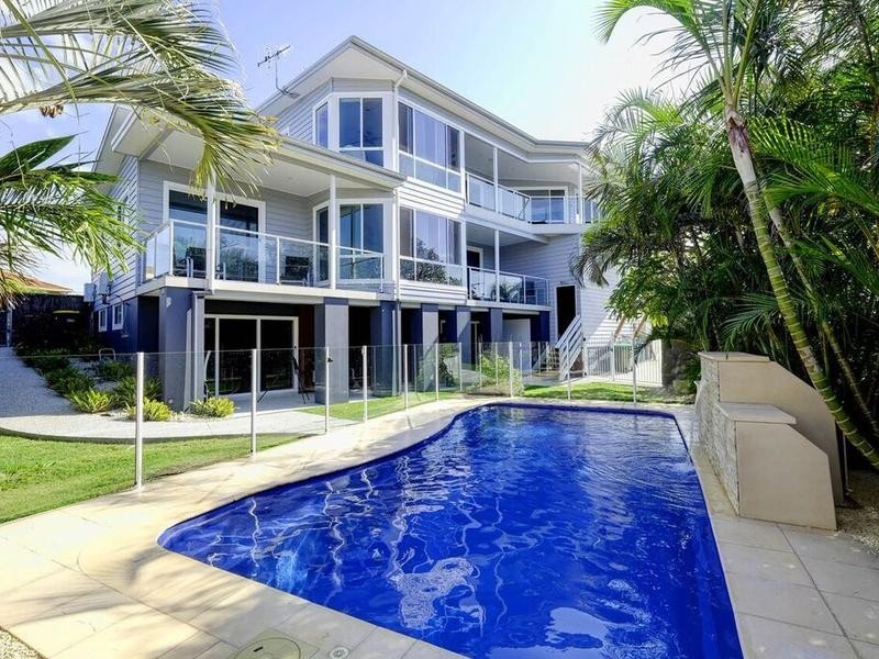 26 Surfview Avenue, Black Head NSW 2430