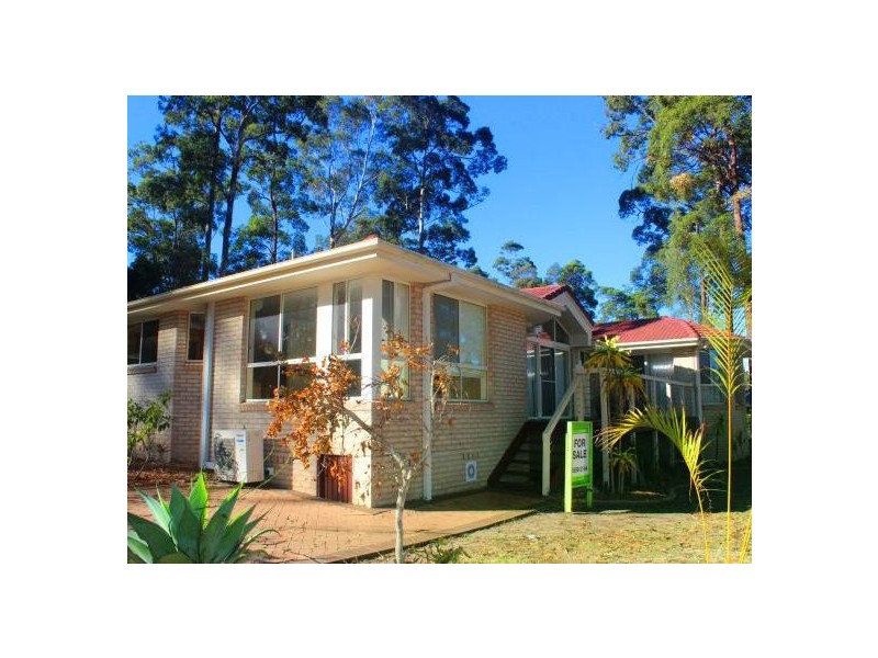 6 Hilltop Parkway, Tallwoods Village NSW 2430