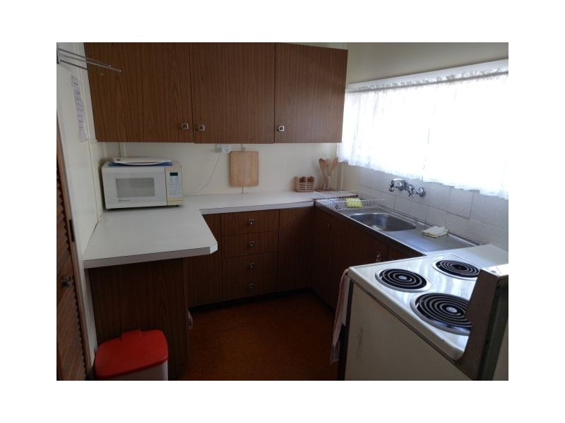 6 Gordon Avenue, Black Head NSW 2430