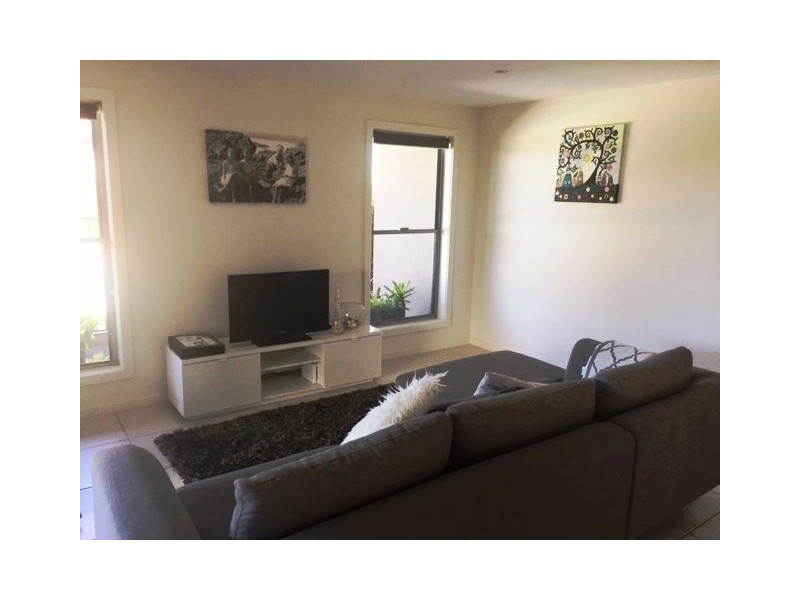 3 Lake View Way, Tallwoods Village NSW 2430