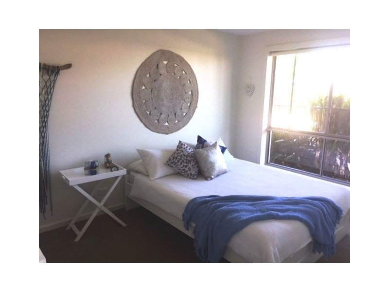 3 Lake View Way, Tallwoods Village NSW 2430