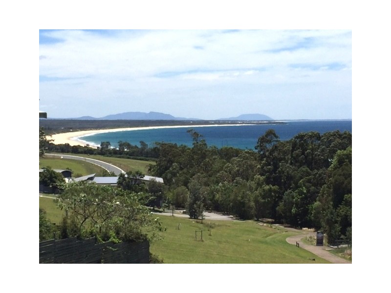 70/1 Cottesloe Circuit, Red Head NSW 2430