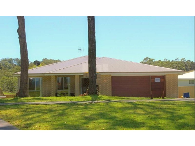 24 Eastern Valley Way, Tallwoods Village NSW 2430
