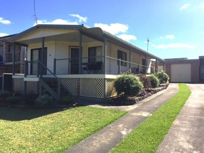 48 Saltwater Crescent, Diamond Beach NSW 2430