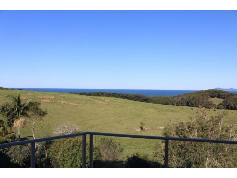 48 High Street, Black Head NSW 2430