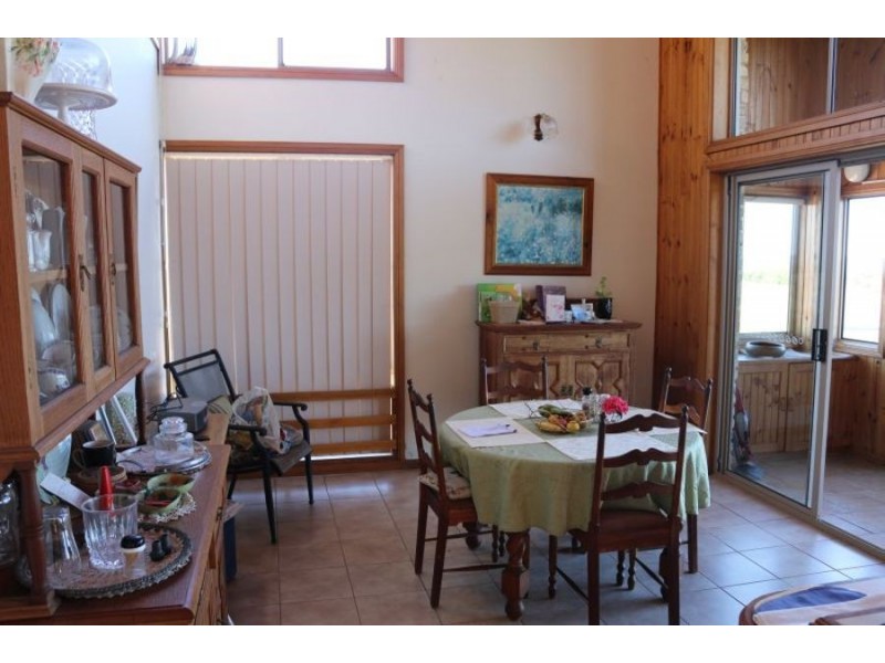 48 High Street, Black Head NSW 2430