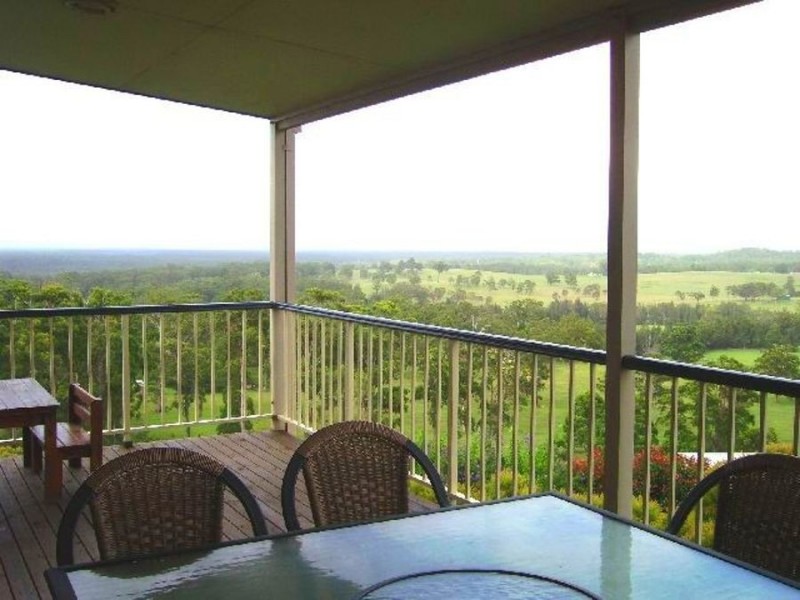 8 Lake View Way, Tallwoods Village NSW 2430