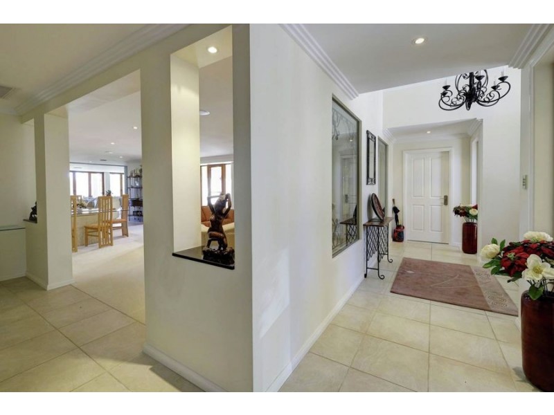 10 Hilltop Parkway, Tallwoods Village NSW 2430