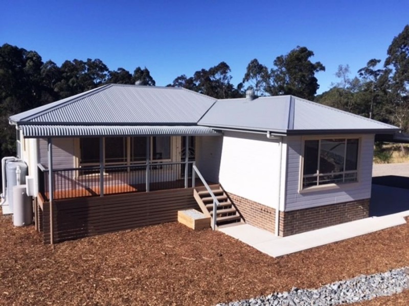 9A Creekline Crescent, Tallwoods Village NSW 2430