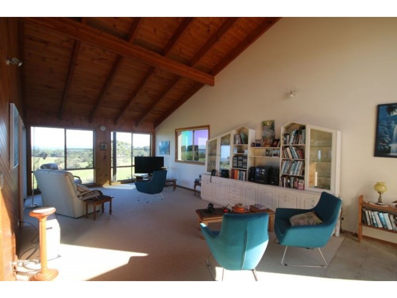 48 High Street, Black Head NSW 2430