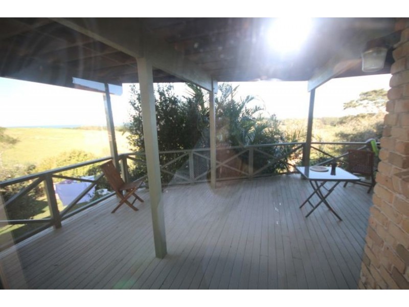 48 High Street, Black Head NSW 2430